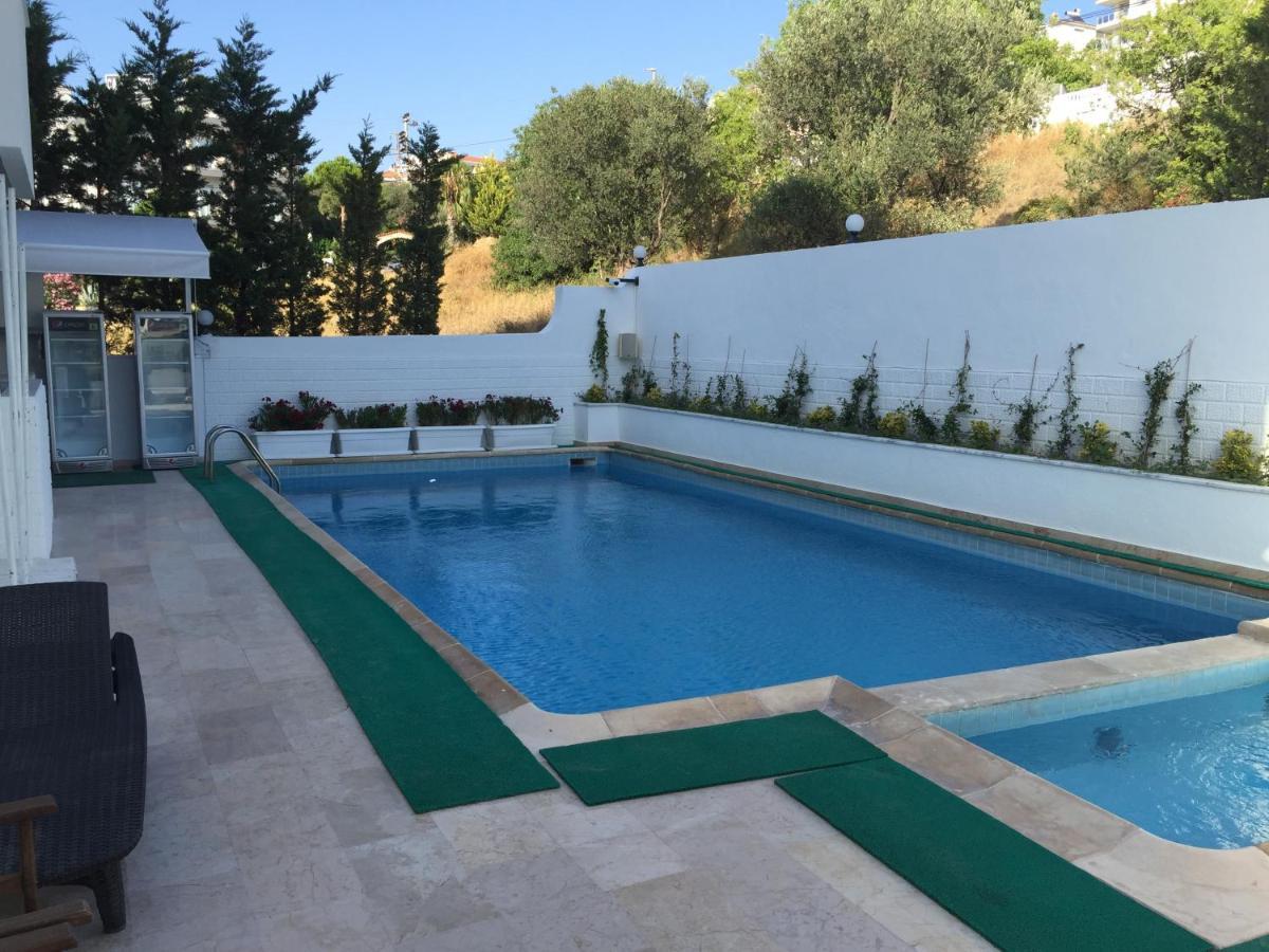 Cicek Apart Hotel Çeşme エクステリア 写真