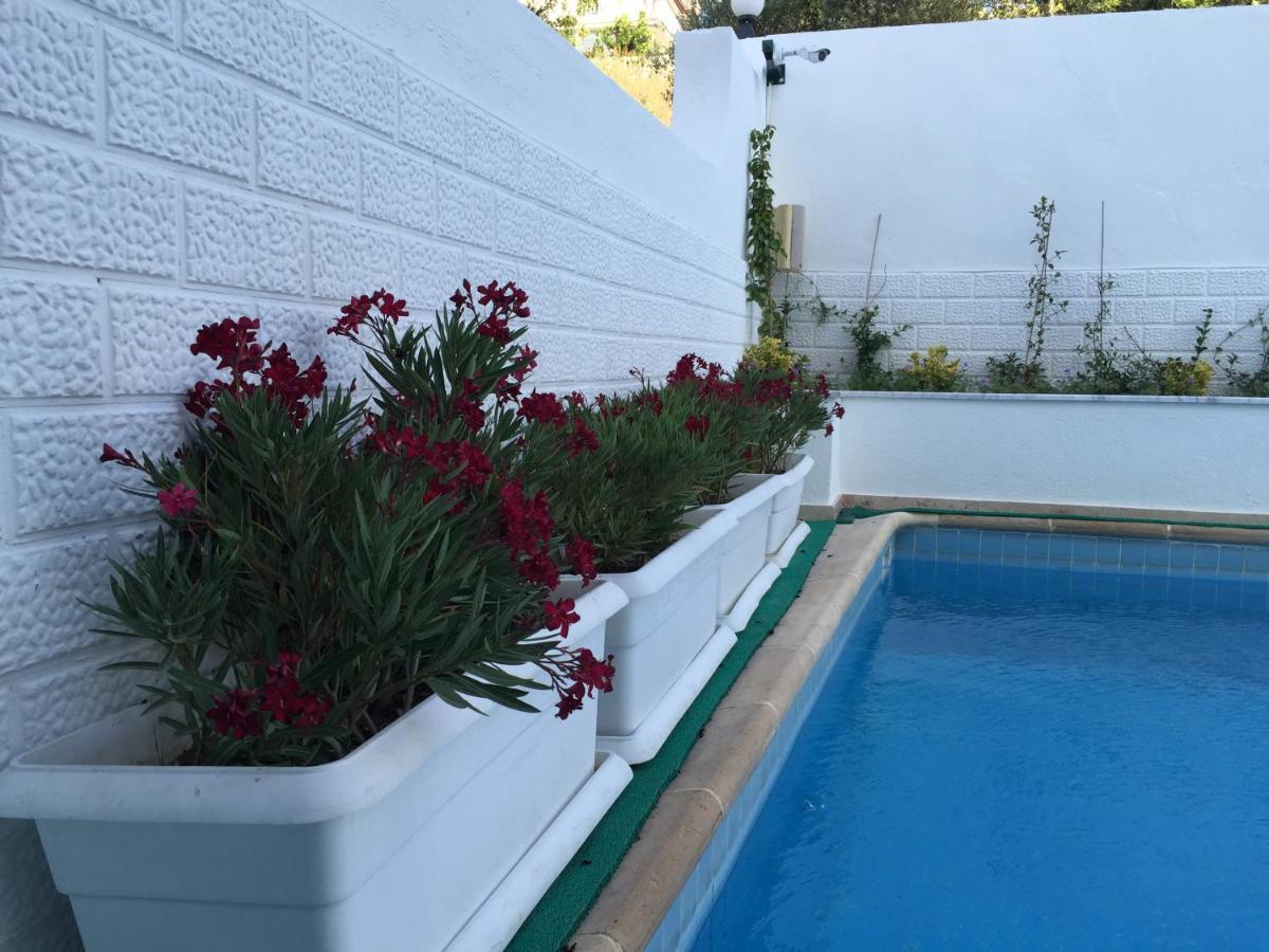 Cicek Apart Hotel Çeşme エクステリア 写真